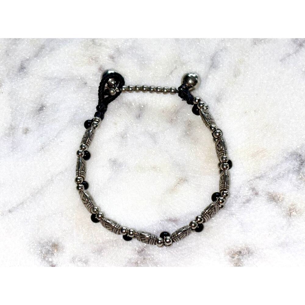 Vintage Silver Bracelet with Black Beaded Accents - Picture 4 of 9